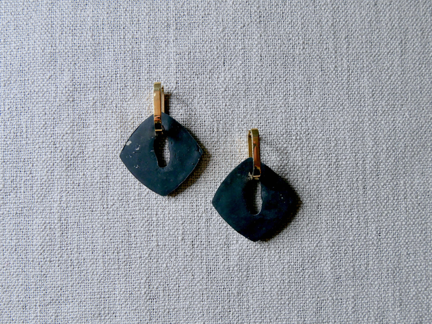 Black marble hangers
