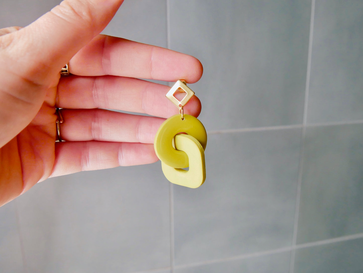 Pistacho 3D hangers