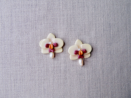 Vanilla orchid flower