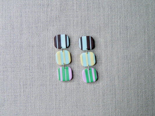 Striped three-tier fun